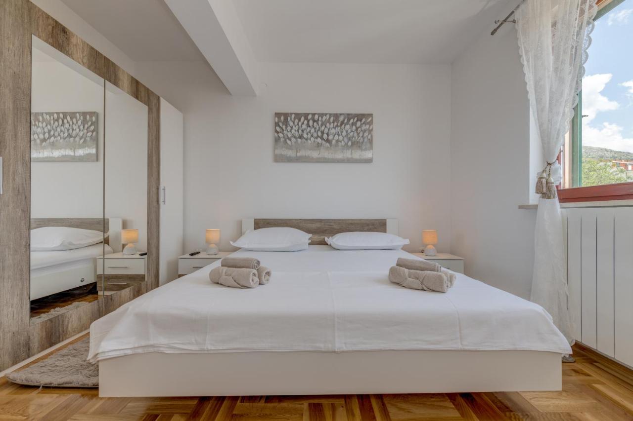 Apartman Aurelia Podstrana Exterior foto